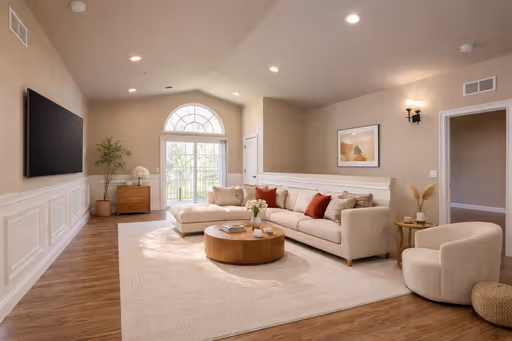 2 Bedroom with (1) Den and (1) Home Office - Upper Floor - Garage