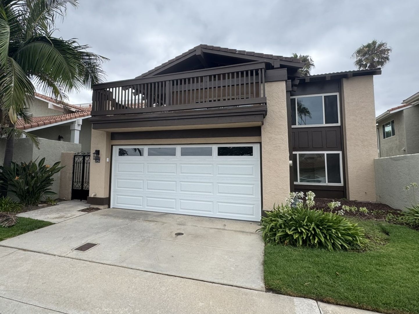 Coronado House: 61 Trinidad Bend