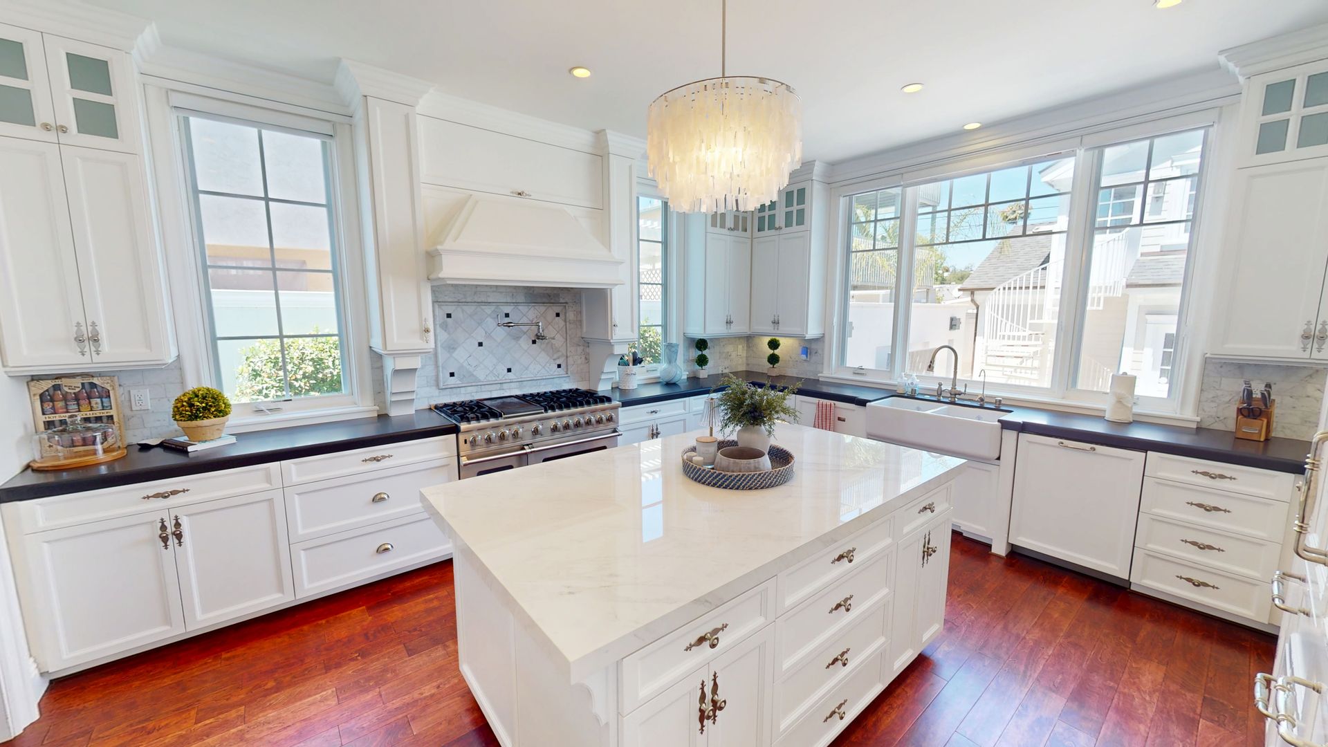 Coronado House: 248  E Ave