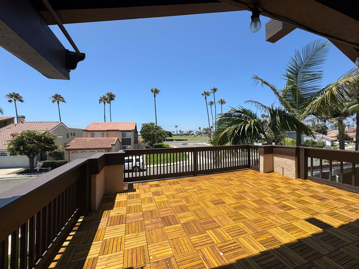 Coronado House: 61 Trinidad Bend