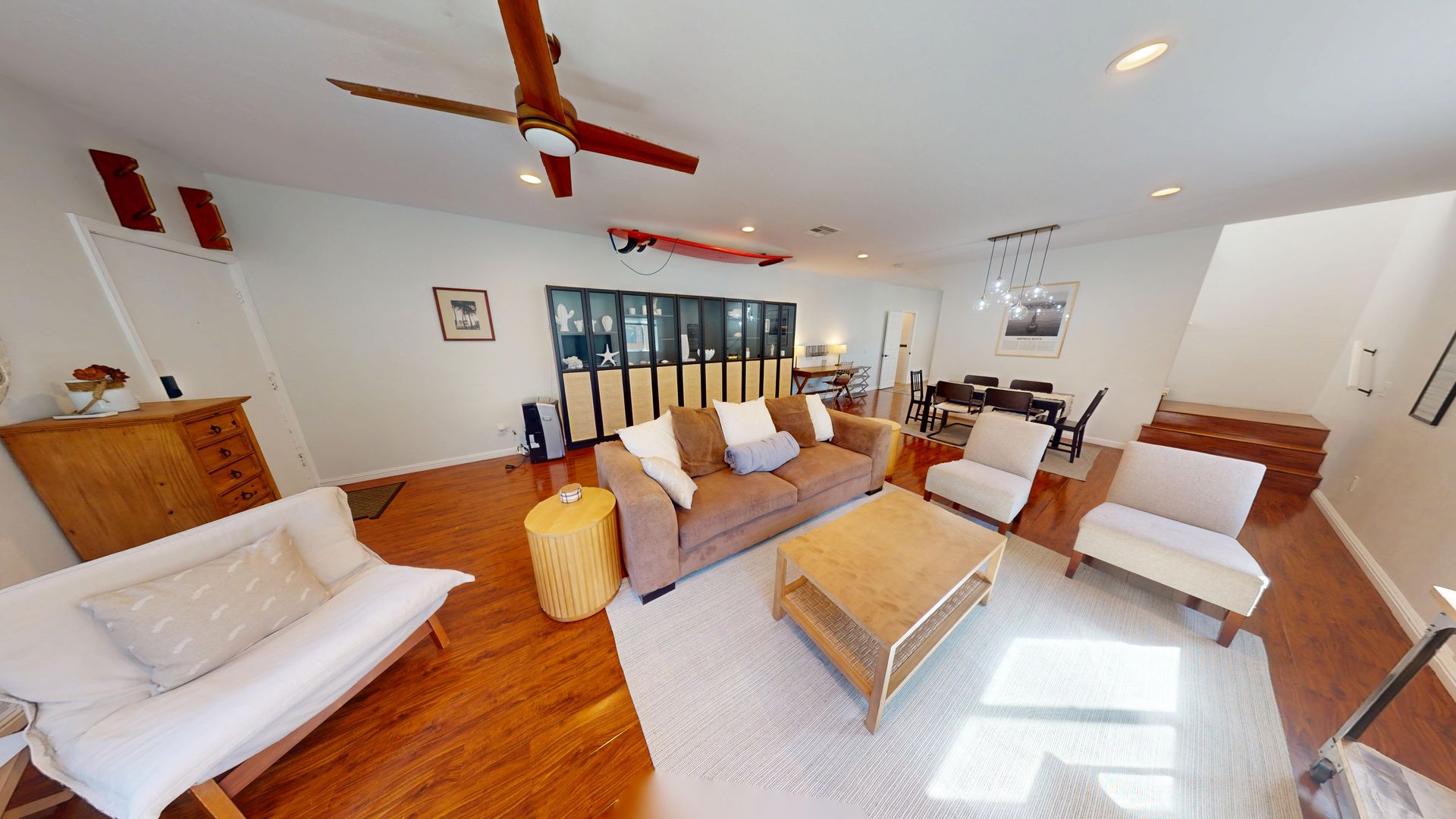 Imperial Beach House: 213 Evergreen Ave