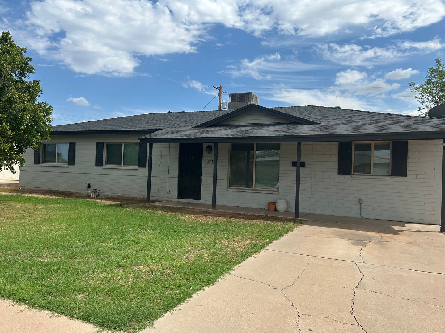Tempe House: 1415 W 7th St