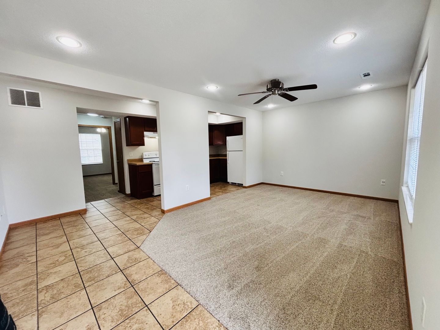 Belleville Apartment: 1730 Shadow Ridge Ct