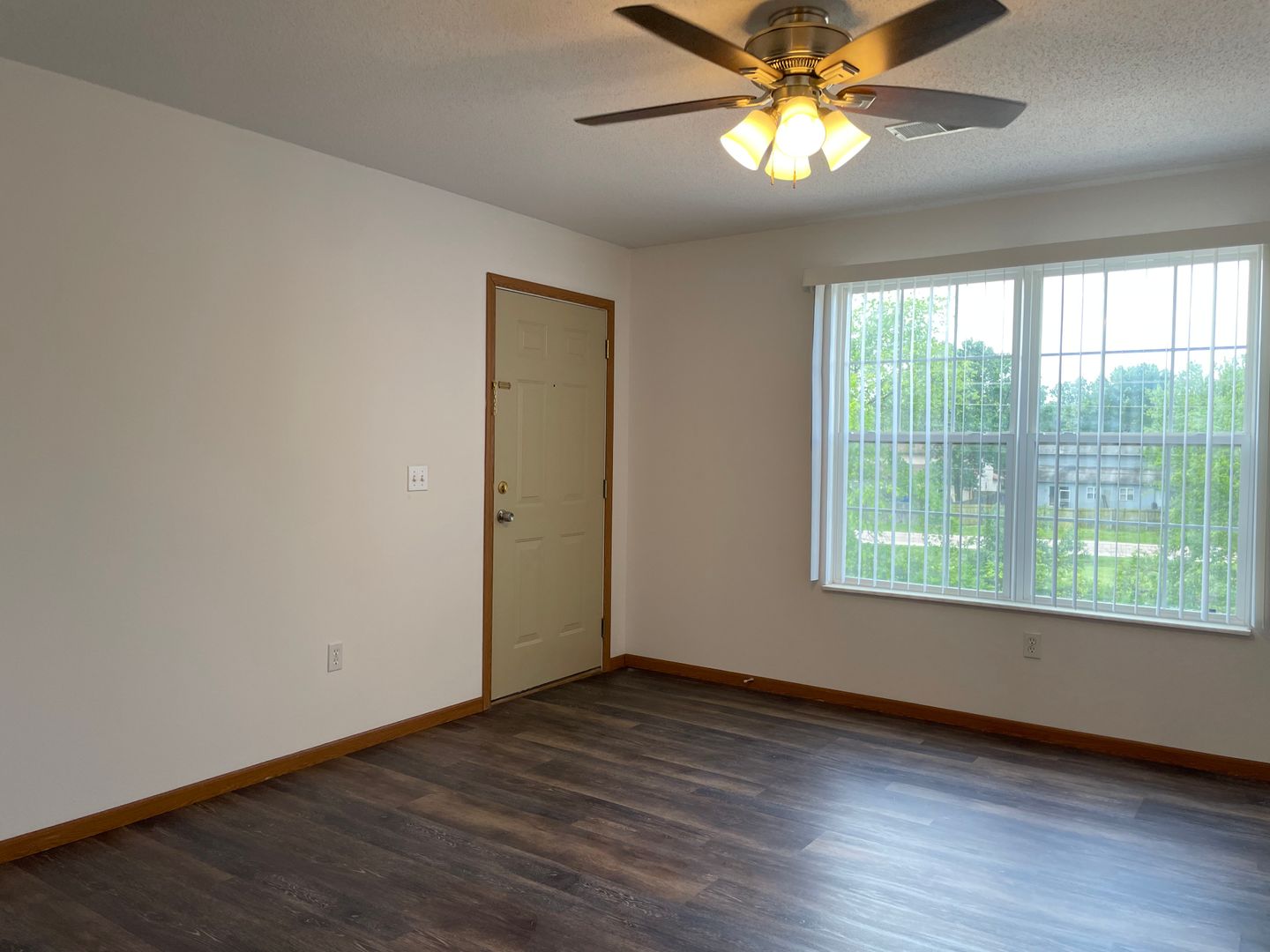 O'Fallon Apartment: 220 Savannah Noel Street