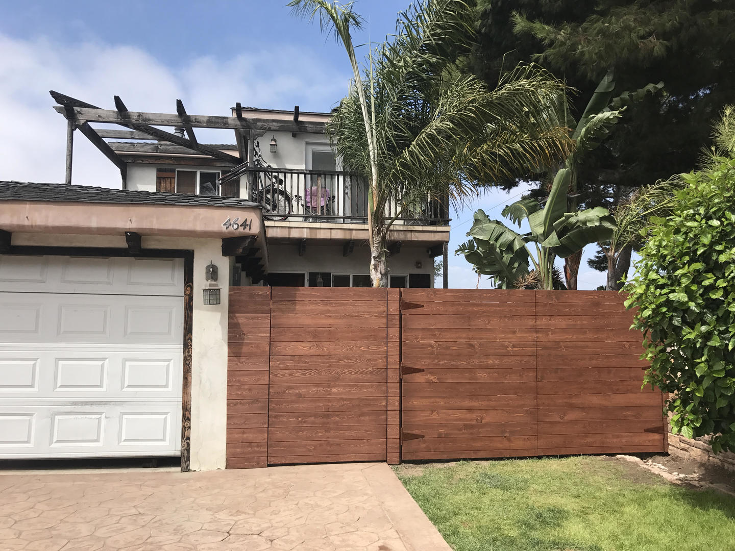 Lawndale Apartment: 4641 West 162nd Street