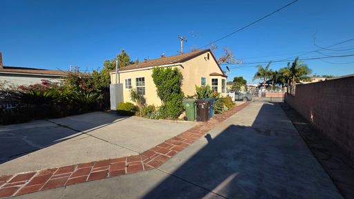 11307 South Grevillea Avenue  - Front House, Inglewood, CA 90304