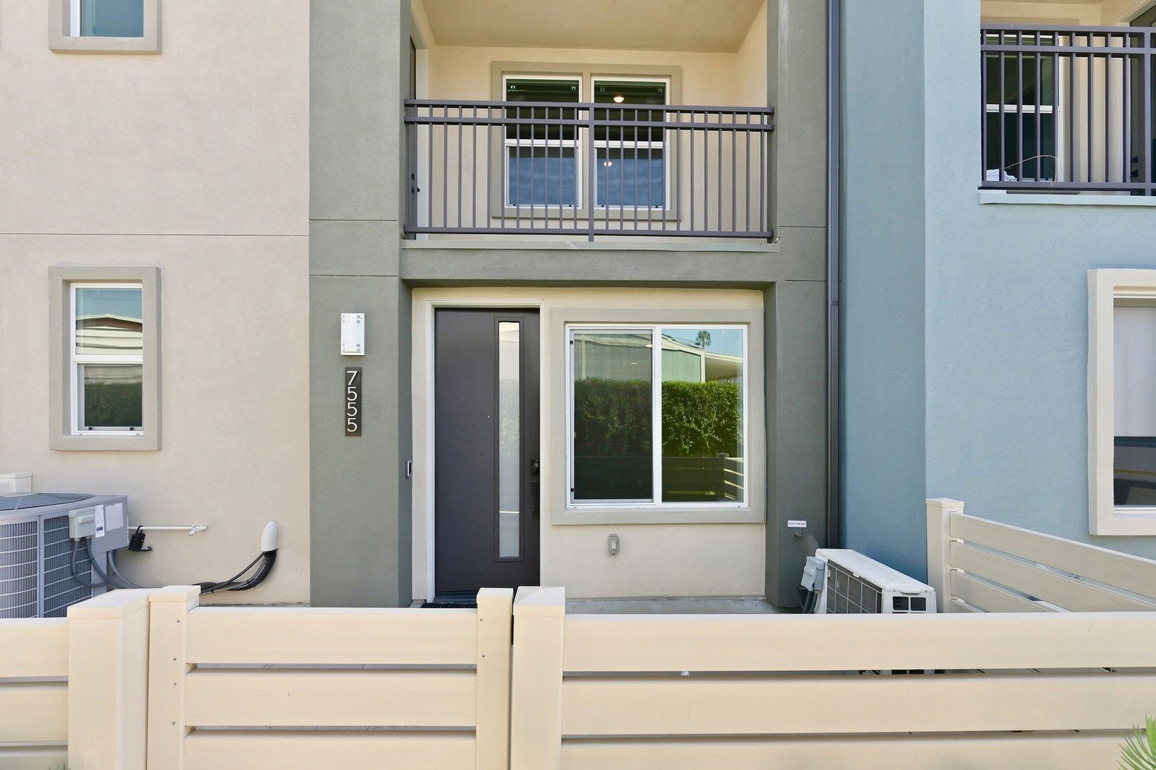 7555 Landon Lane 2 of 12