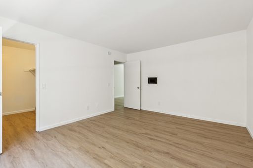 8800 Cedros Ave, 117, Panorama City, CA 91402