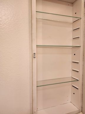 8800 Cedros Ave, 117, Panorama City, CA 91402