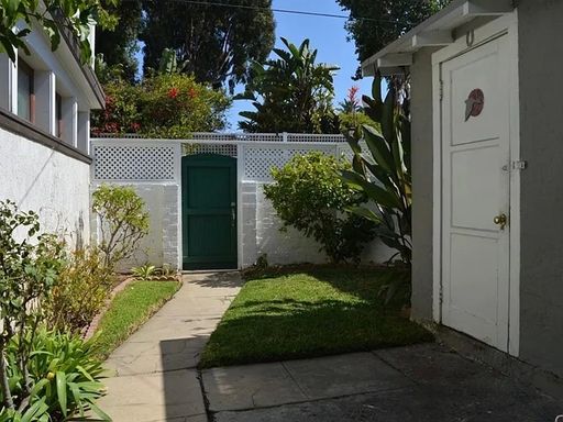 1608 Post Ave, Torrance, CA 90501-3112