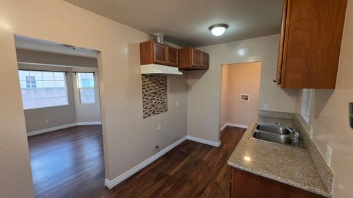 11307 South Grevillea Avenue  - Front House, Inglewood, CA 90304