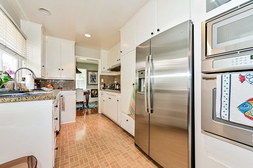 545 21st Street, Manhattan Beach, CA 90266