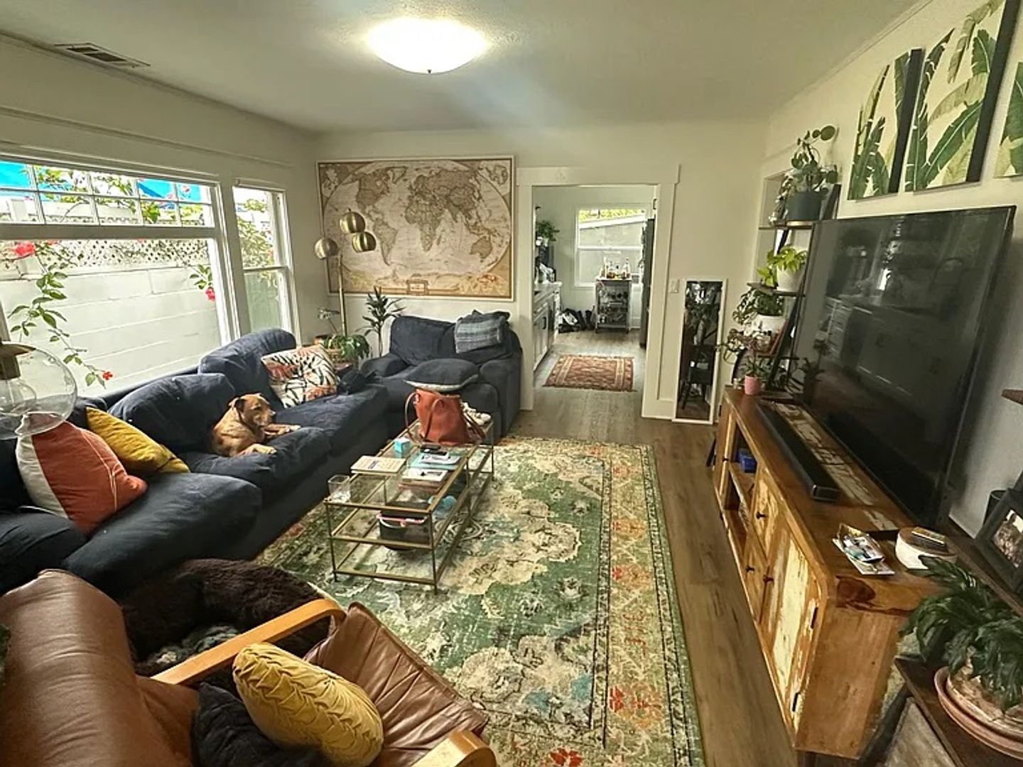 1608 Post Ave 5 of 8