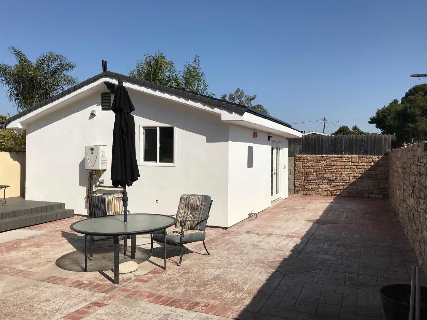 Lawndale Apartment: 4641 West 162nd Street