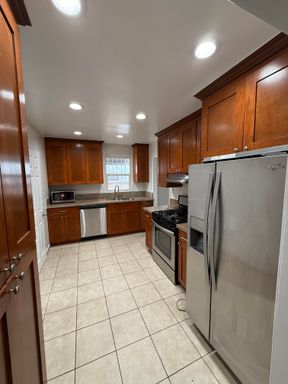 444 N Alta Vista Blvd - Right, Los Angeles, CA 90036