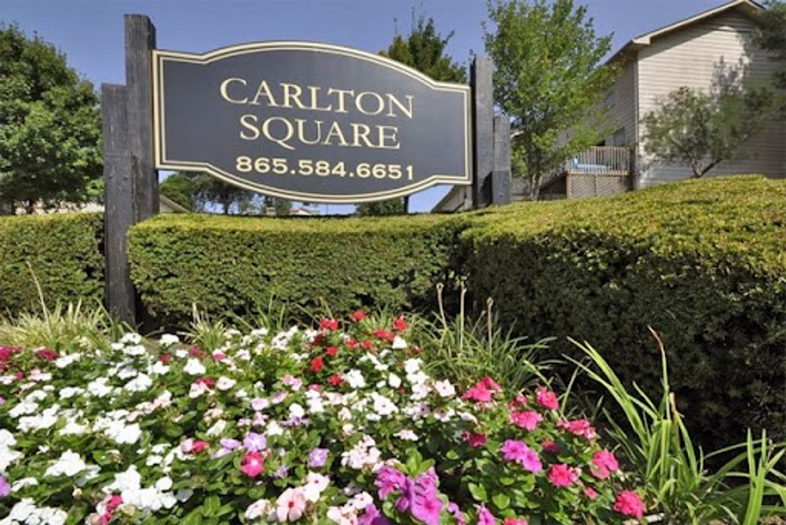 Inglewood Condo: 3860 Amberly Drive