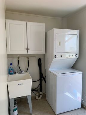 444 N Alta Vista Blvd - Right, Los Angeles, CA 90036