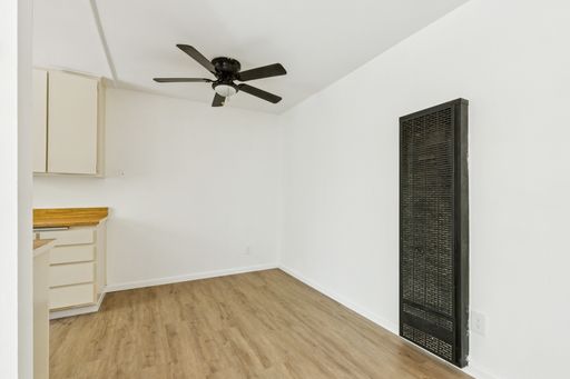 8800 Cedros Ave, 117, Panorama City, CA 91402