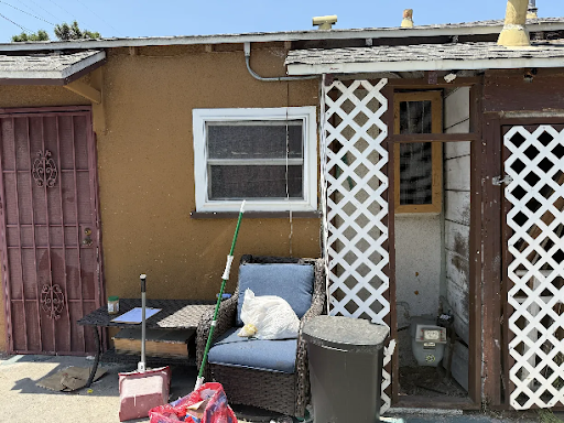 2123 E Piru Street, Compton, CA 90222-2524