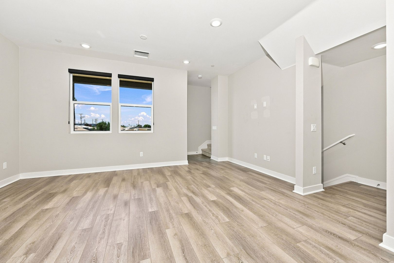 7555 Landon Lane 9 of 12