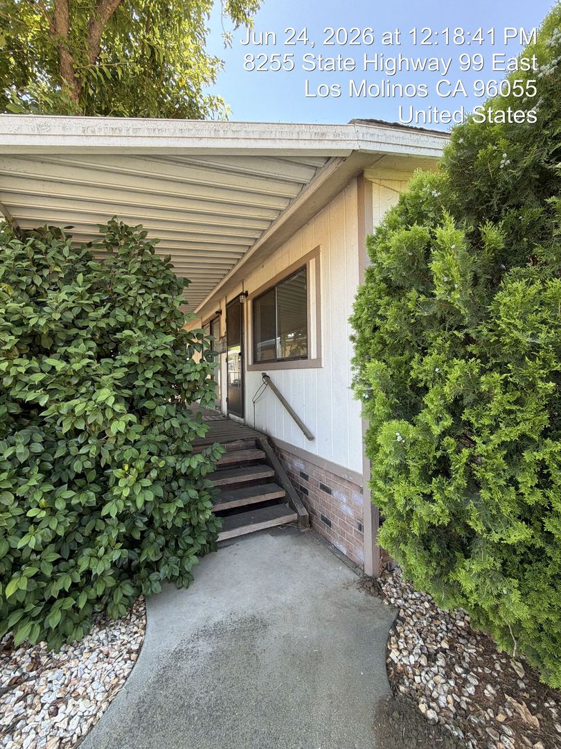 Los Molinos Apartment: 8255 HWY 99 E