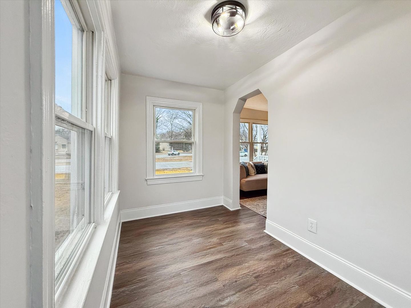 428 Hampton Roads Avenue 20 of 35