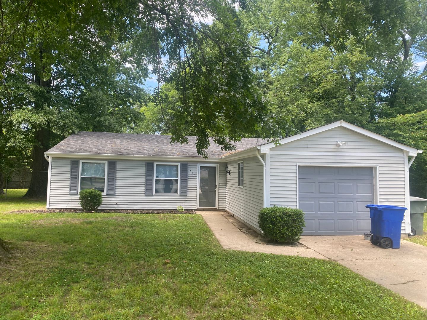 501 Ashwood Drive 4 of 8