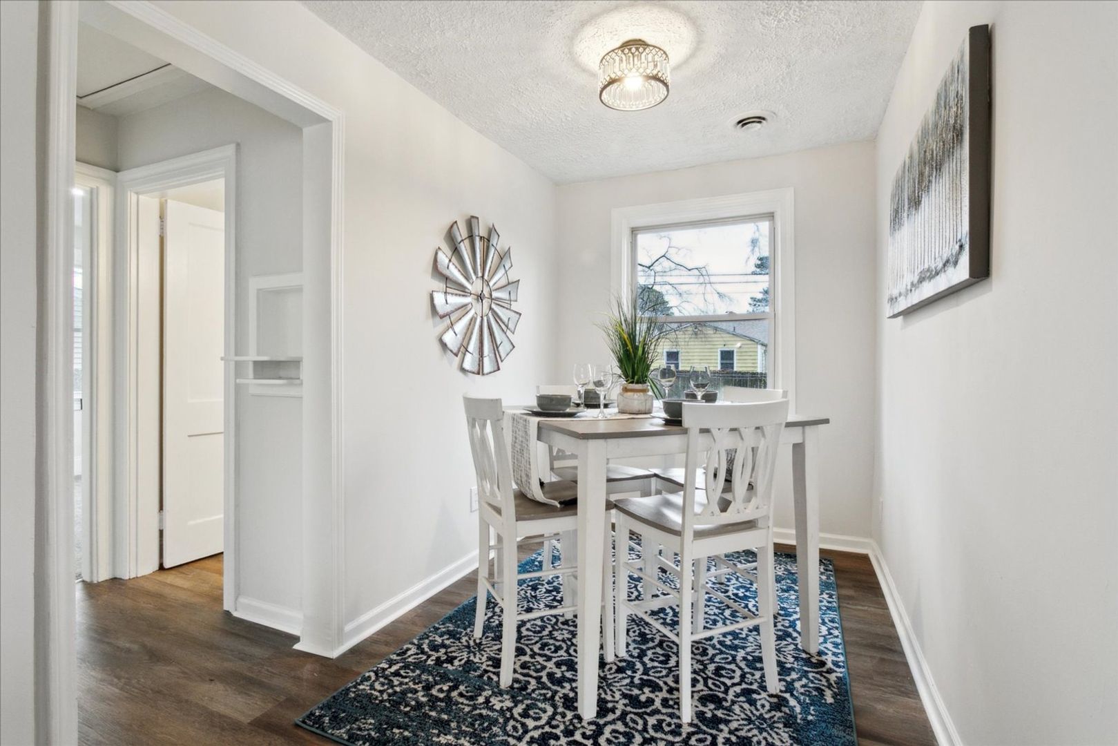 428 Hampton Roads Avenue 14 of 35