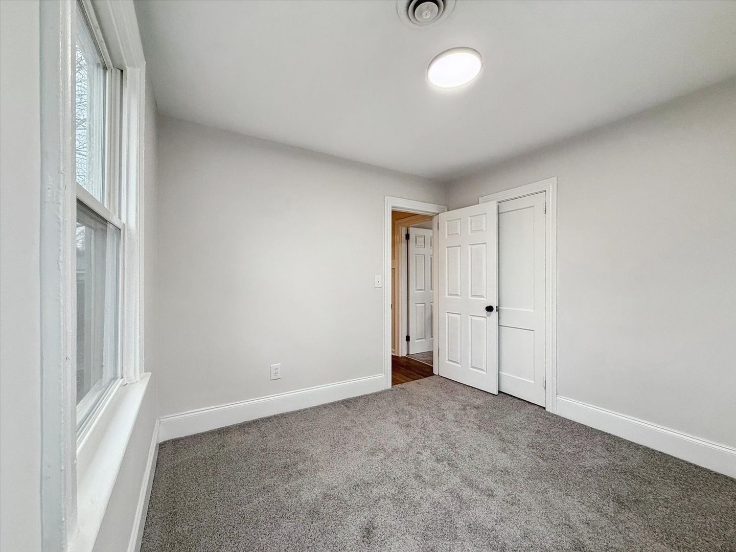 428 Hampton Roads Avenue 21 of 35