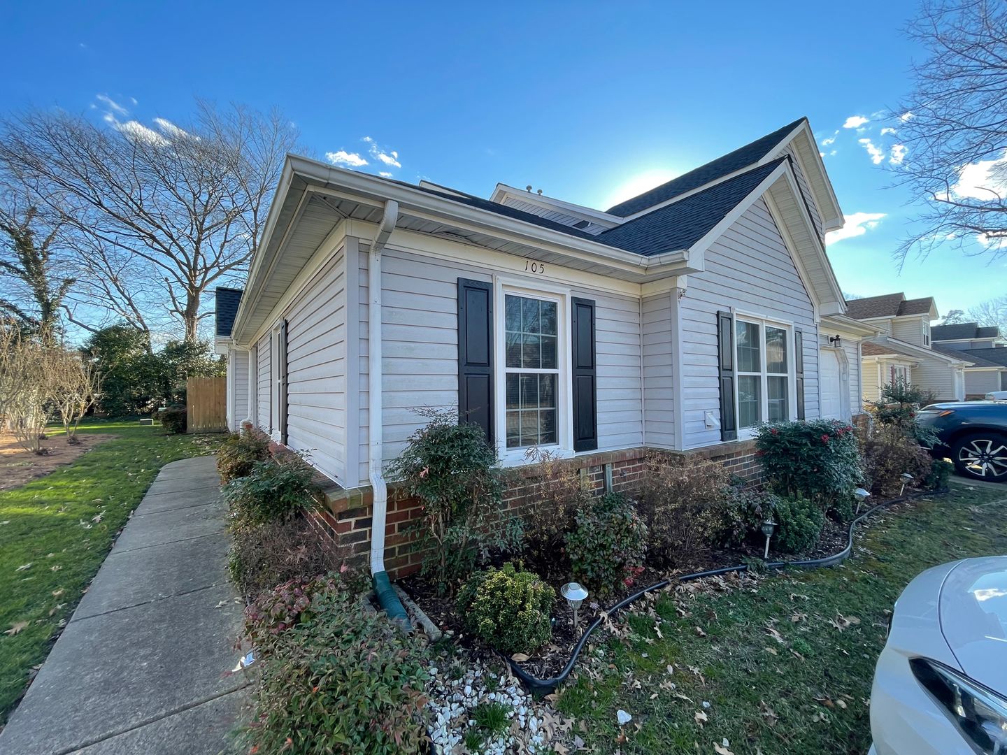 Yorktown House: 105 Rustling Oak Ridge
