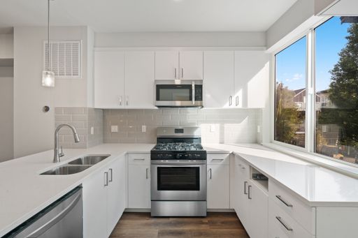 Welcome to Steeple Townhomes! 2bd/2.5ba Unit Cioming Soon!!! – photo 1