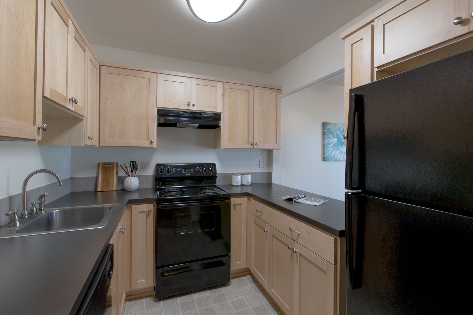 Portland Apartment: 6345-6415 NE Glisan St