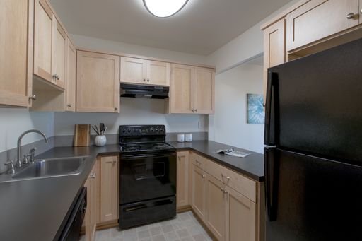Welcome to Parkhurst Apartment Homes! – photo 1
