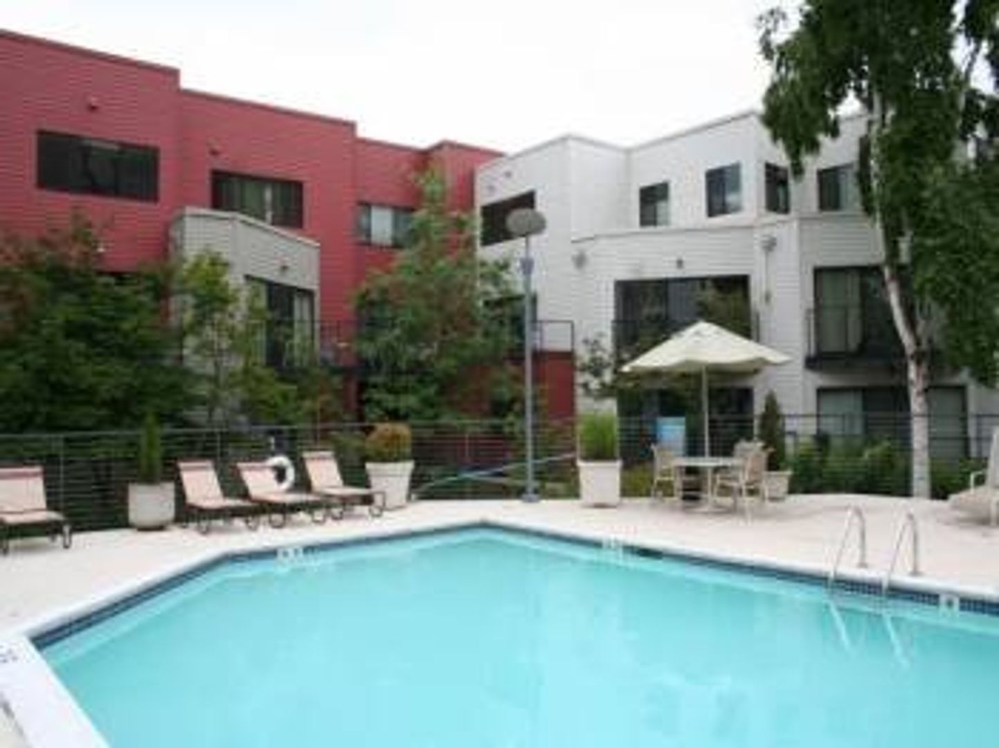 Portland House: 730 NW Naito Pkwy #E-22