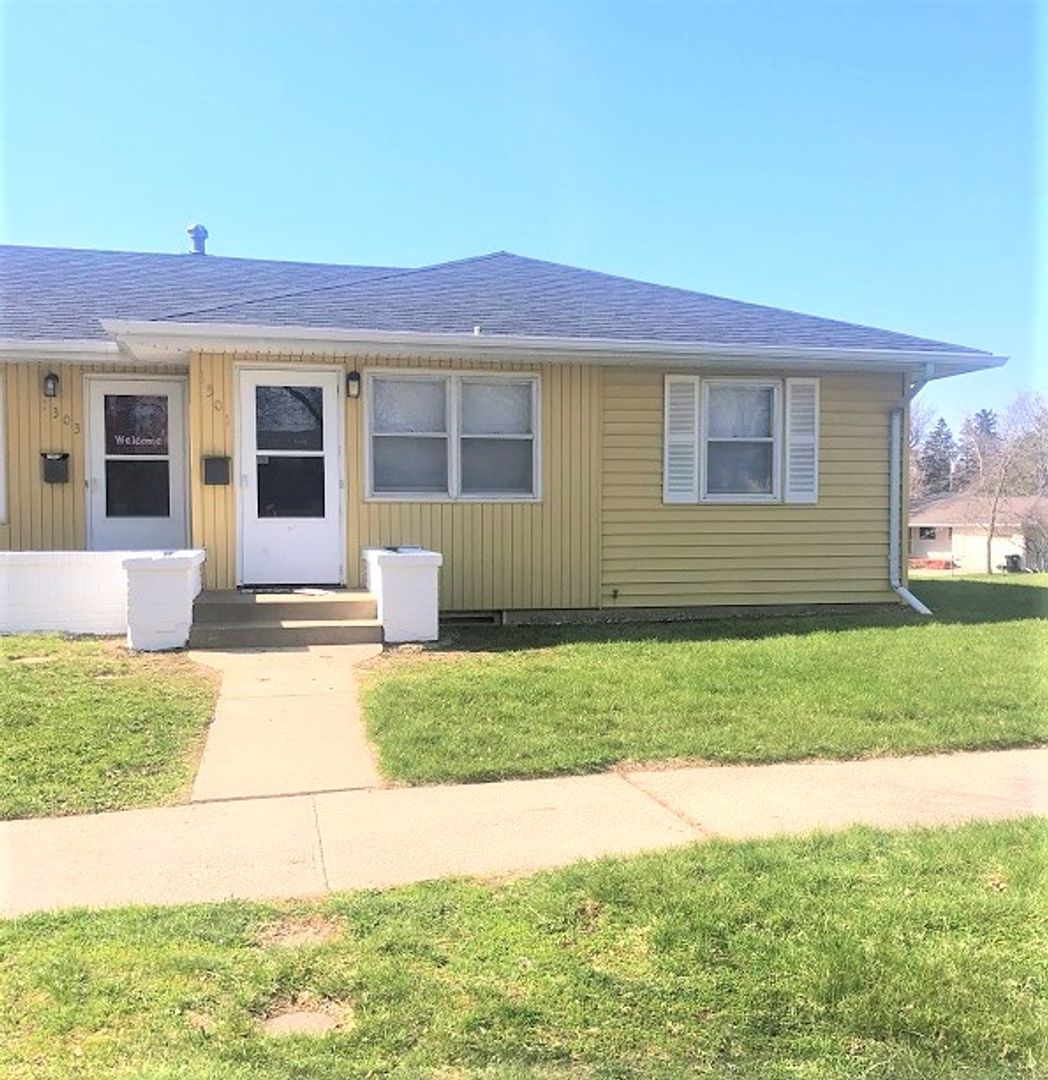 Sioux Falls Apartment: 1301 E 28th Street