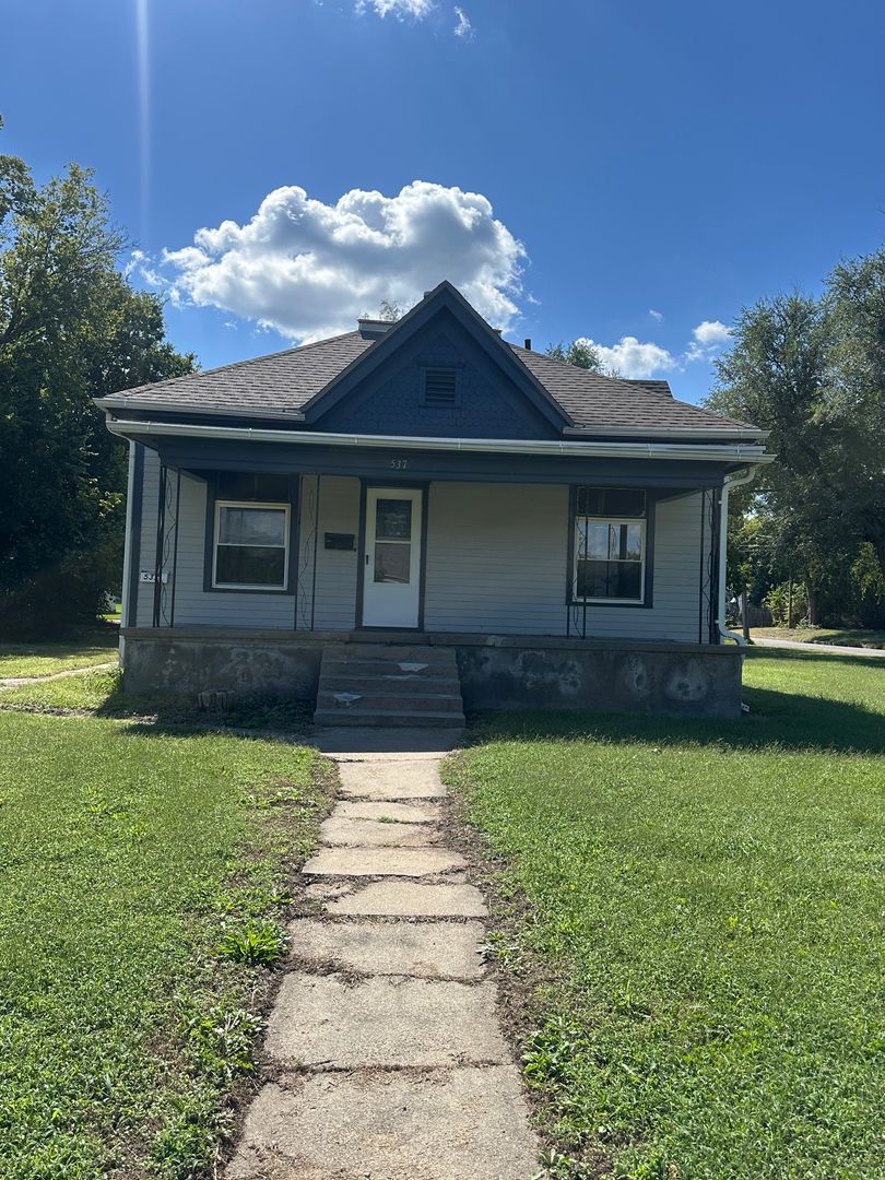 Junction CIty House: 537 W. 2nd St