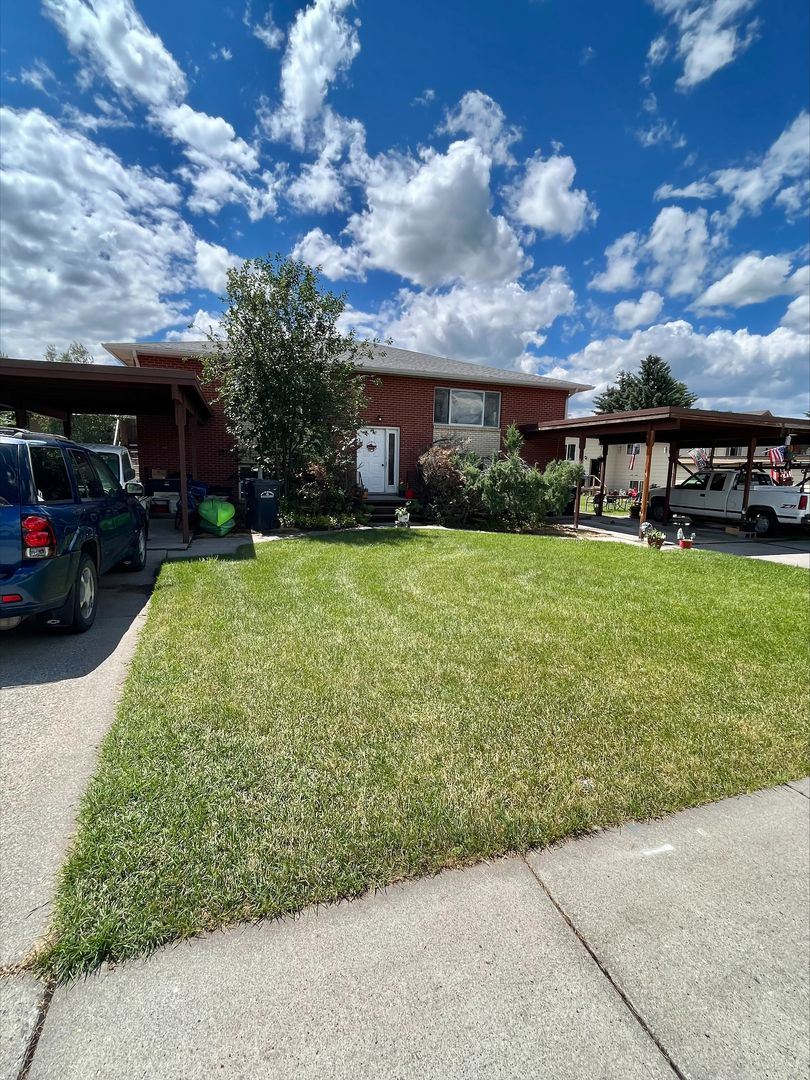 Bozeman Apartment: 1909 S Black