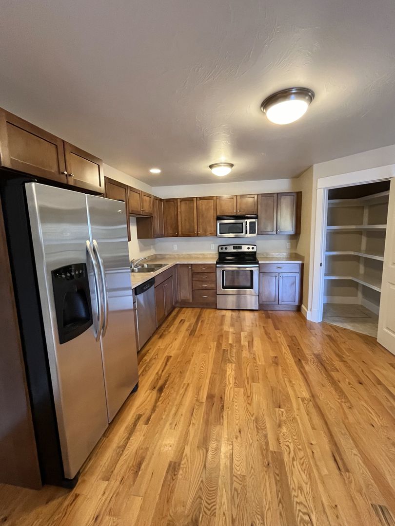 Bozeman Apartment: 1126 N. 15th Unit 201-208
