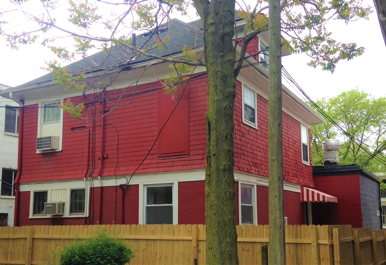 Ann Arbor House: 1329.5 S. University Ave