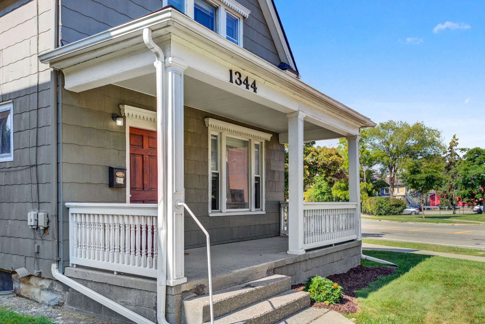 Ann Arbor House: 1344 Wilmot Ct.