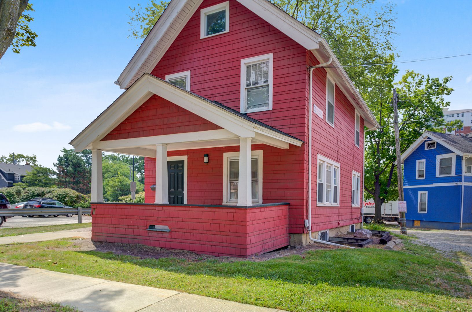 Ann Arbor House: 1318 Wilmot