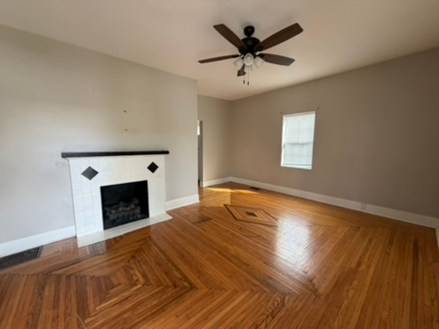 Paducah Apartment: 3001 Clark Street