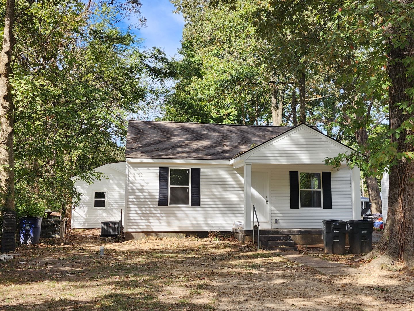 Paducah House: 907 N 26th