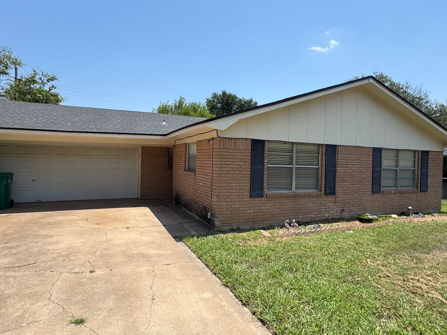 Waco House: 315 N Walnut