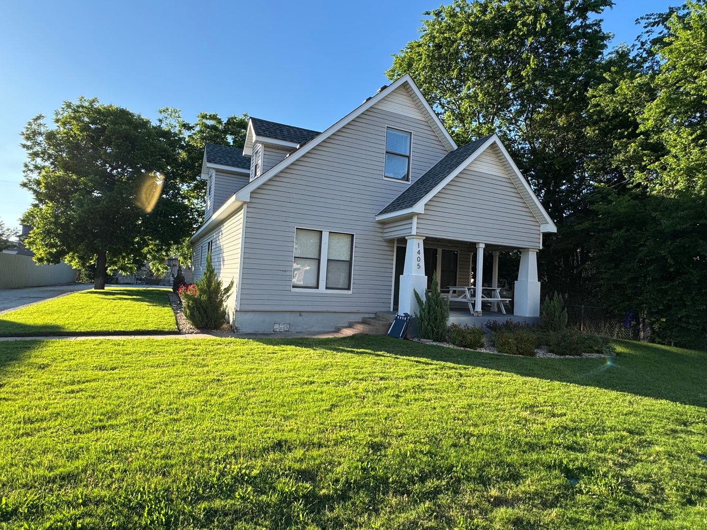 Waco House: 1405 James Ave