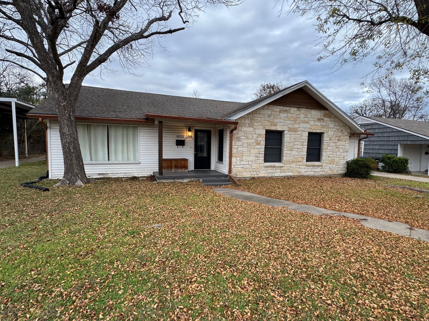 Waco House: 405 N 41st
