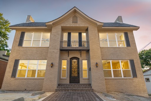 Tour Today! Modern 1 Bedroom, 1 Bathroom in Downtown Tyler at 321 S. Bois D'Arc! – photo 1