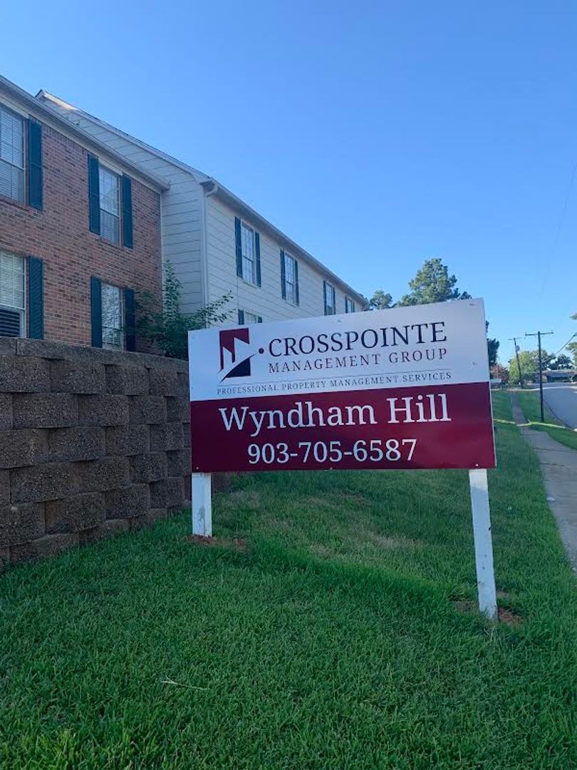 Tyler Apartment: 4222 S Park Dr