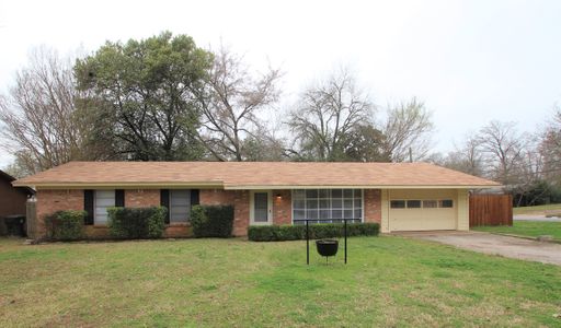 Coming Soon! Beautiful 3 Bedroom, 2 Bathroom Home in Tyler! – photo 1