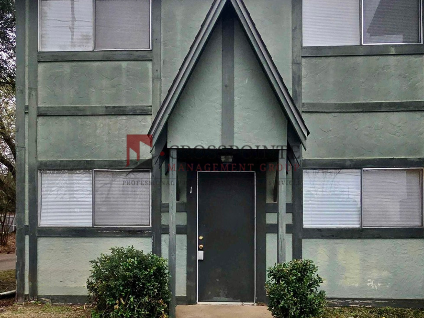 White Oak Apartment: 109 E Old Hwy 80